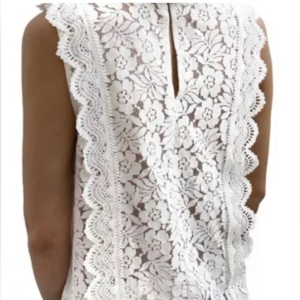 Feminine white lace top - Picture 2 of 10